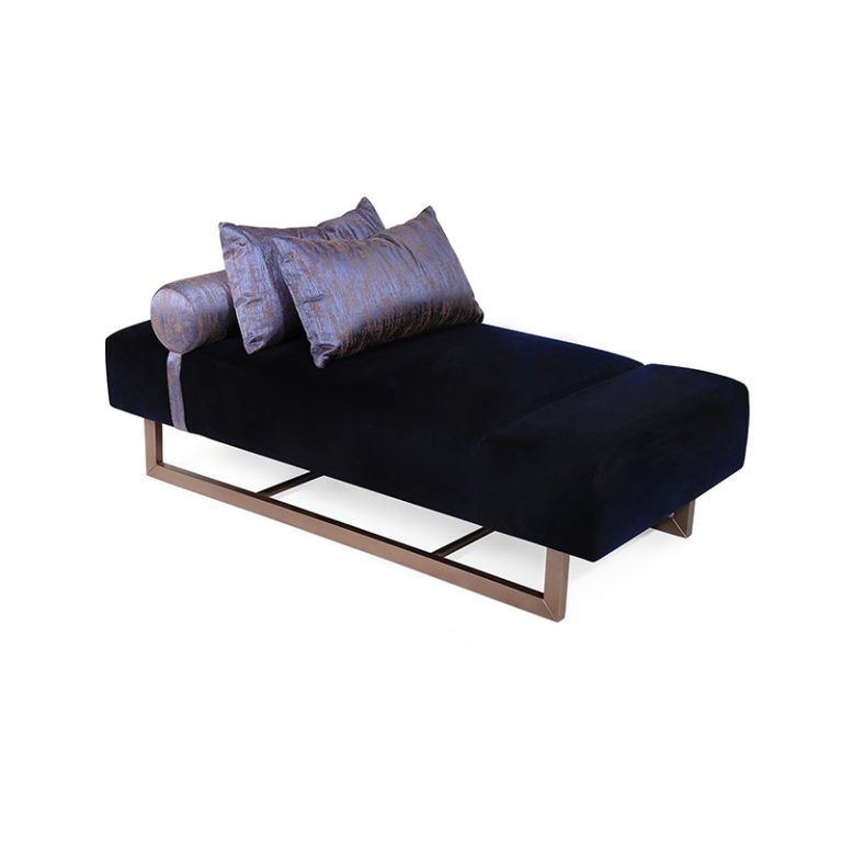 secondary image moschen daybed